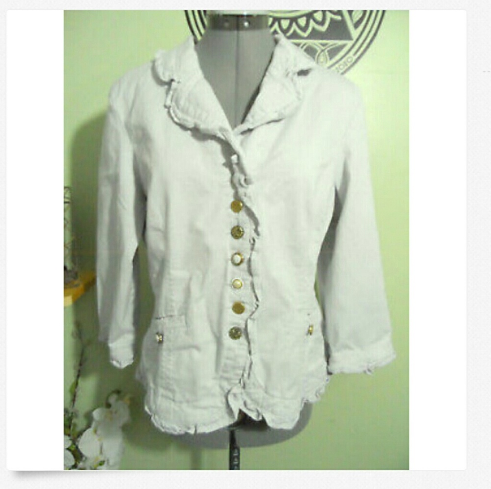LIVE A LITTLE Ruffled Blazer L Gray Boho DenimCoat